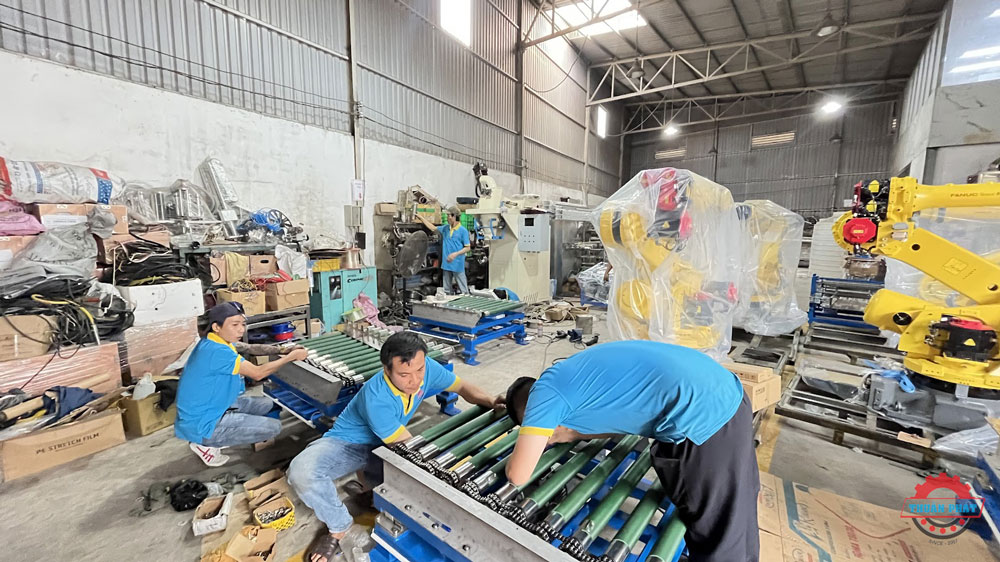 anh thuc te robot gap bao 2 | Thuận Phát Technical anh thuc te robot gap bao 2 | Thuận Phát Technical