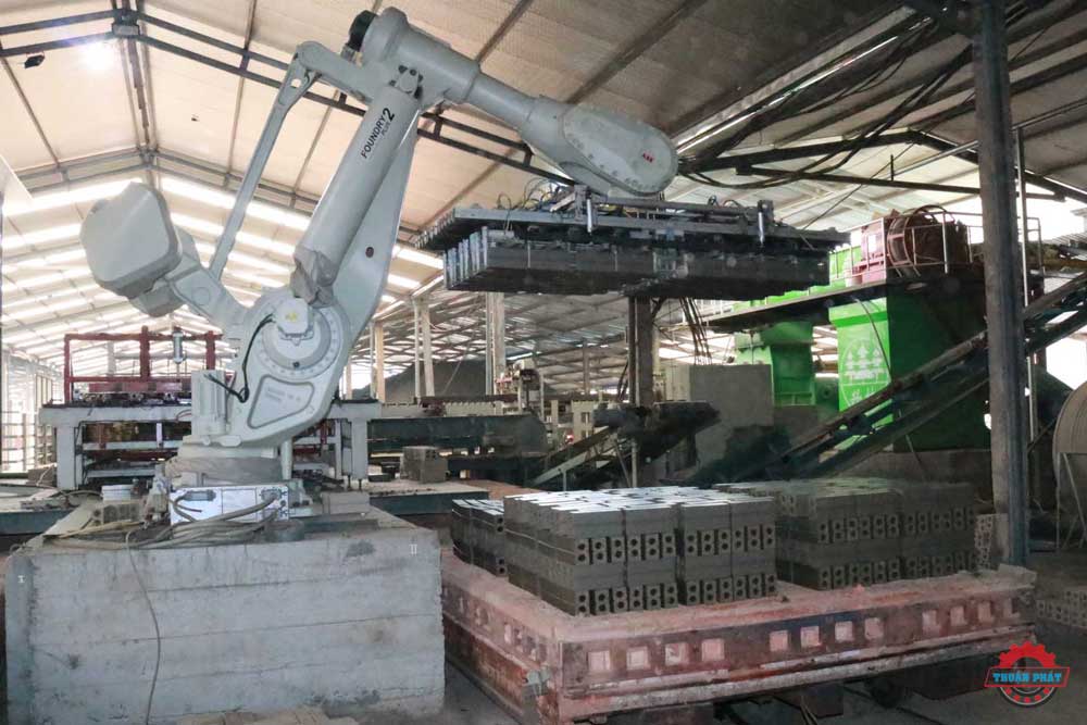robot gap gach xep gach 10 | Thuận Phát Technical robot gap gach xep gach 10 | Thuận Phát Technical